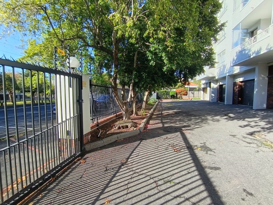 To Let 3 Bedroom Property for Rent in Claremont Western Cape